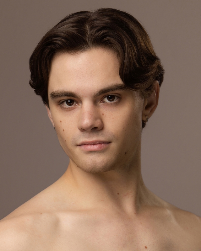 Evan Ray