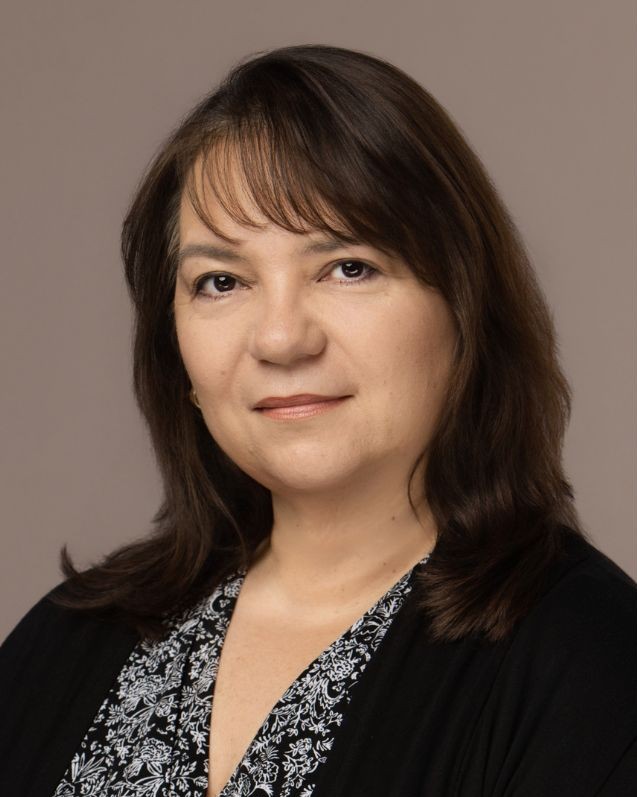 Yvonne Leffel